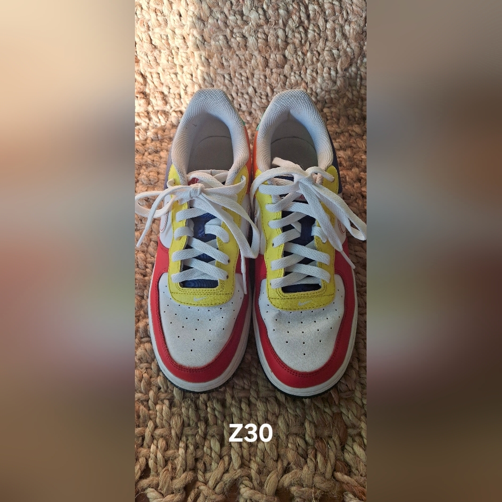 Nike Air Force 1 LV8 Sneakers Shoes Colorful FN6980-657 Kids Youth Size 7y
